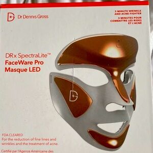 COPY - LED FULL MASK / Dr GROSS